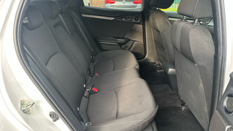 Honda Civic 1.5 VTEC Turbo Sport 5dr CVT Petrol Hatchback